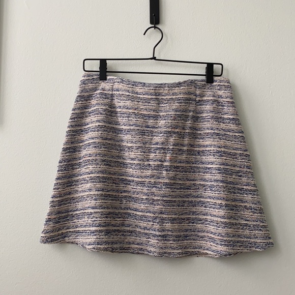 LOFT knit skirt with pockets! - Picture 2 of 3